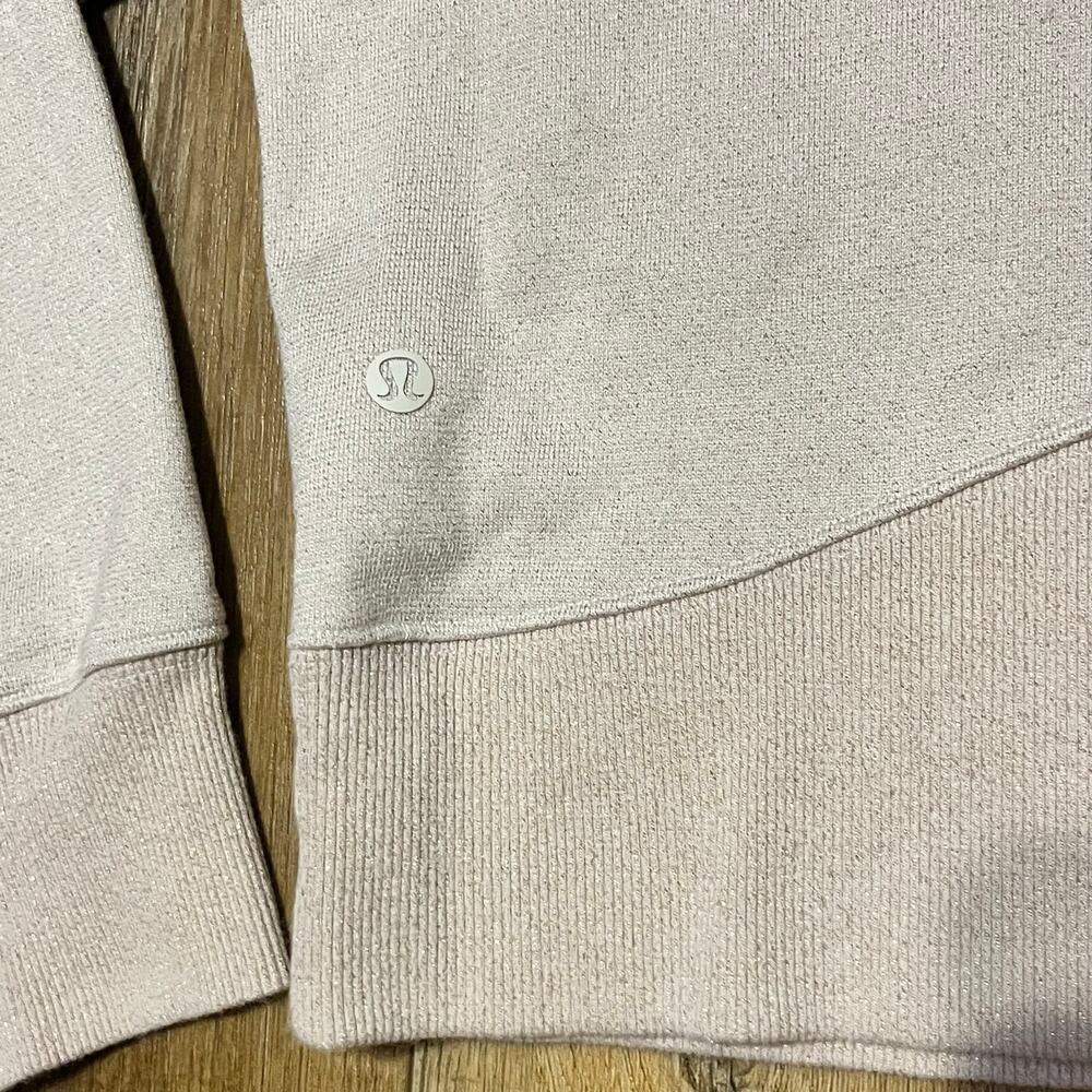 Lululemon Loungeful Cropped Hoodie Spark Bone/Beige Sz 6 Gold Shimmer W3GE3S - Picture 6 of 7